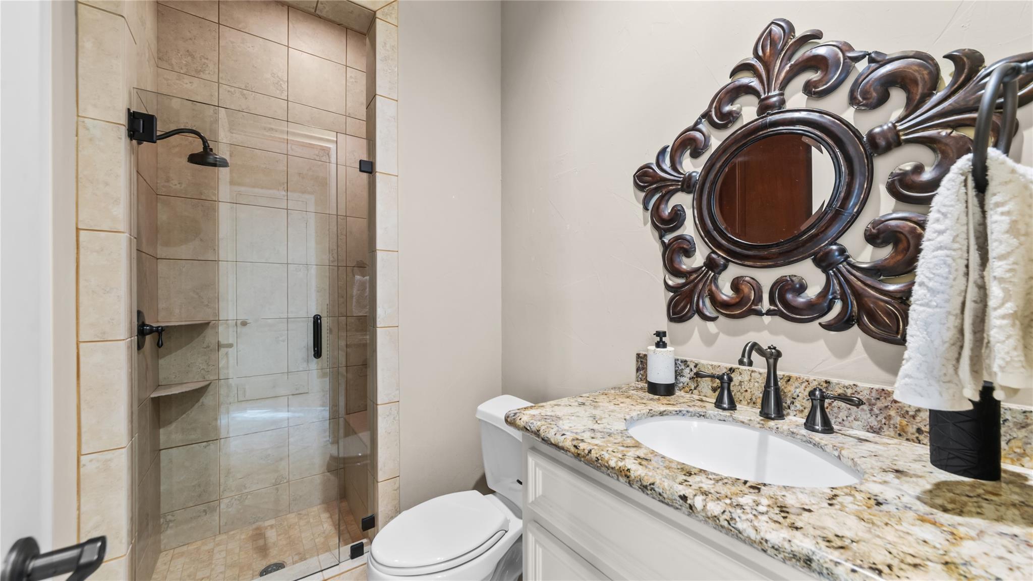 2632 Robinhood Street