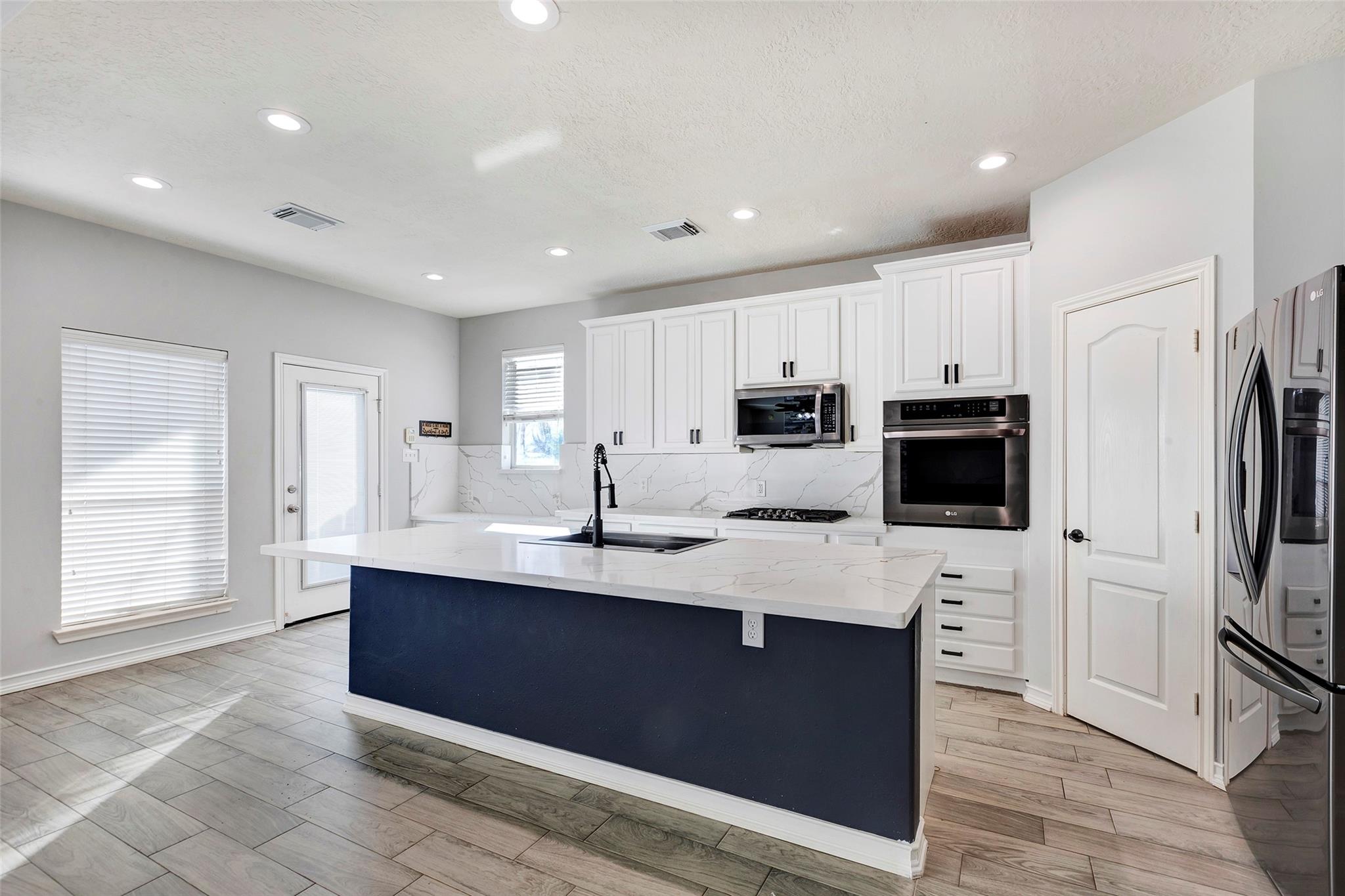 19114 Canyon Vista Court