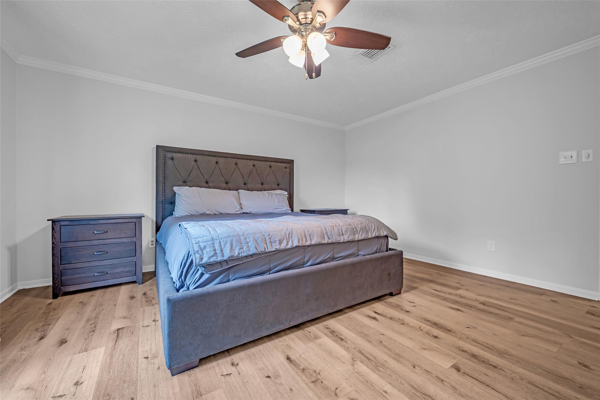 1018 Apache Falls Drive
