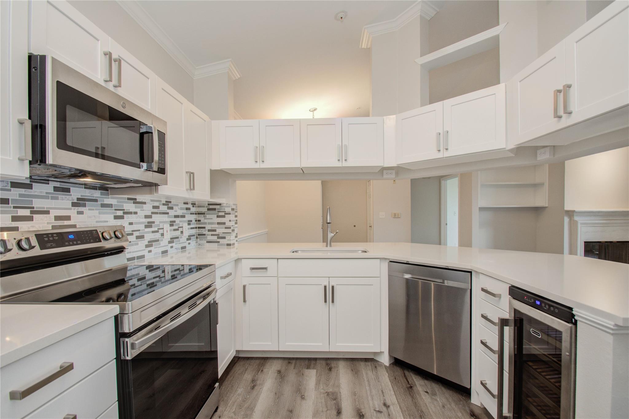 2111 Welch Street # A321