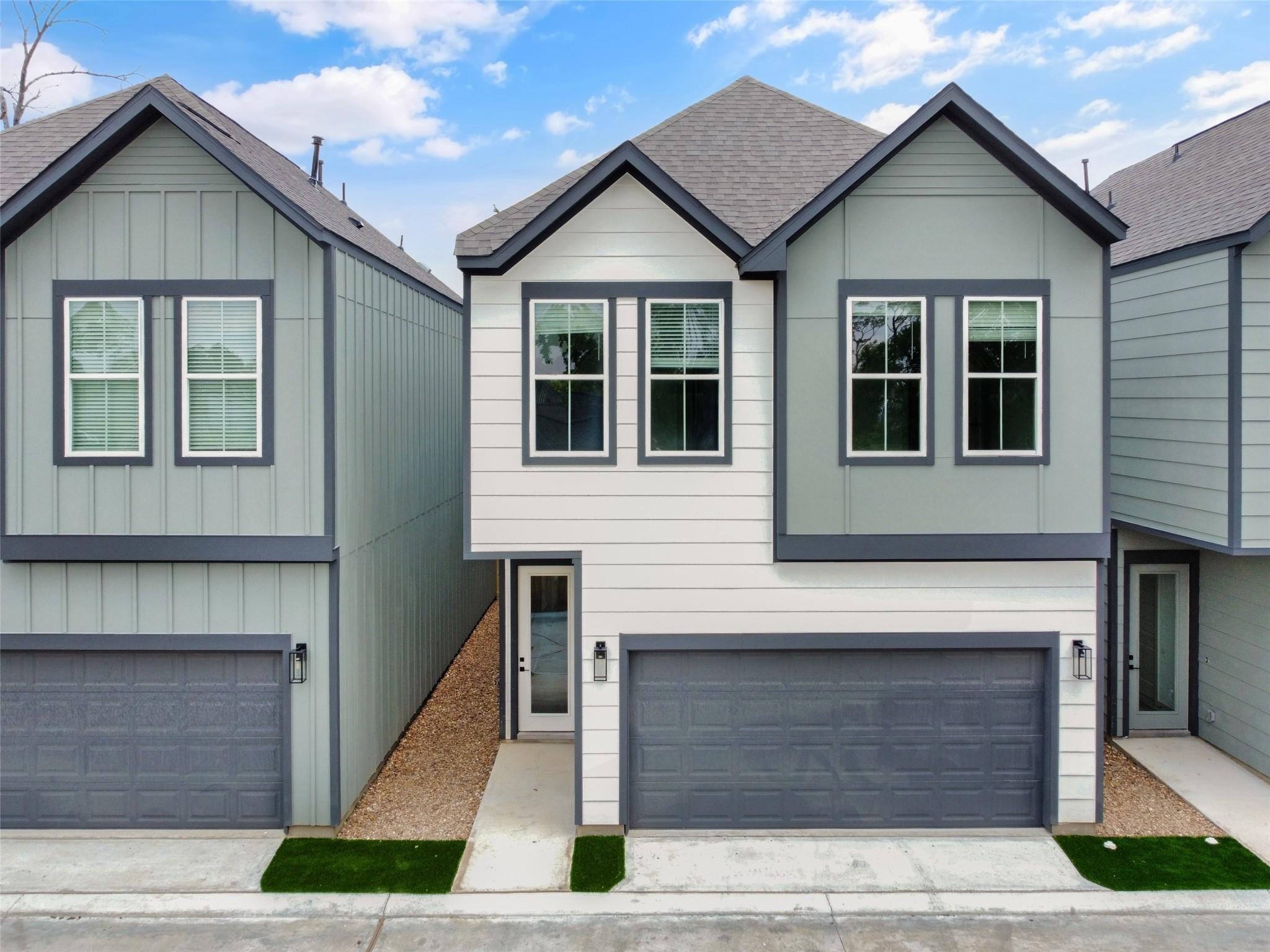 2410 Vaughn Street Unit: E