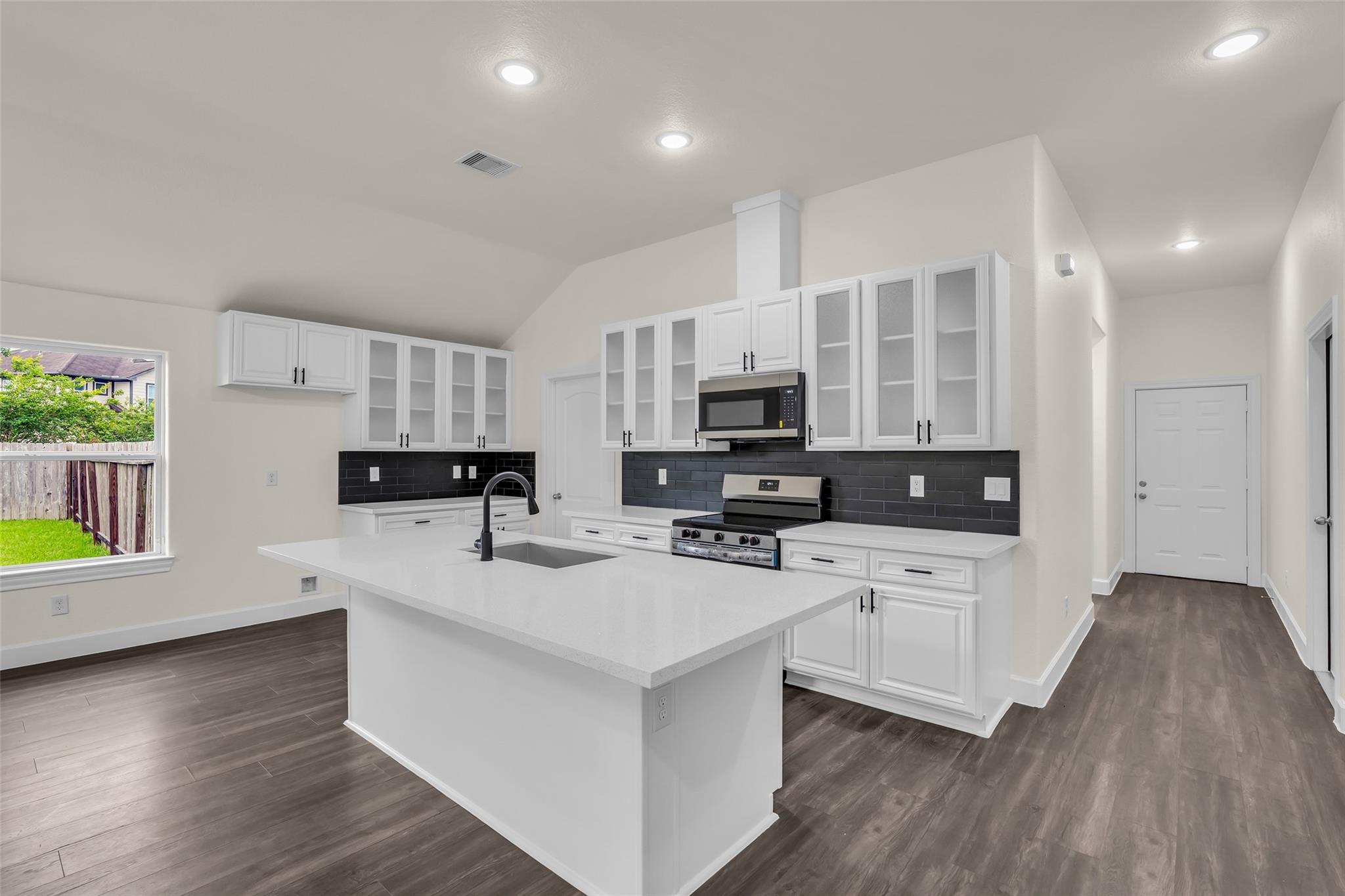 11919 Prosperity Point Drive