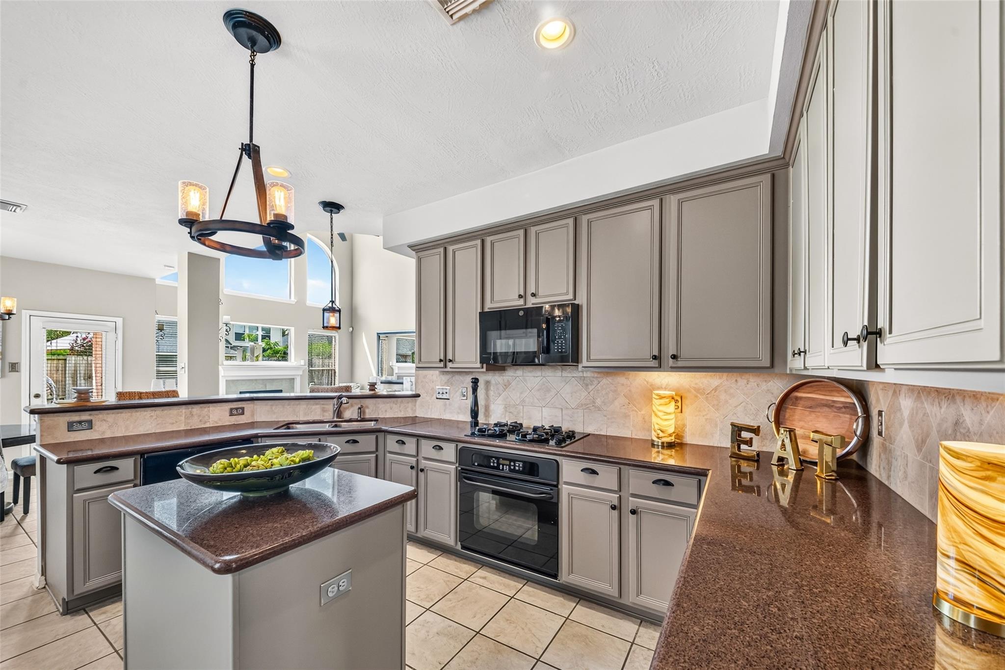 17711 Creek Bluff Lane