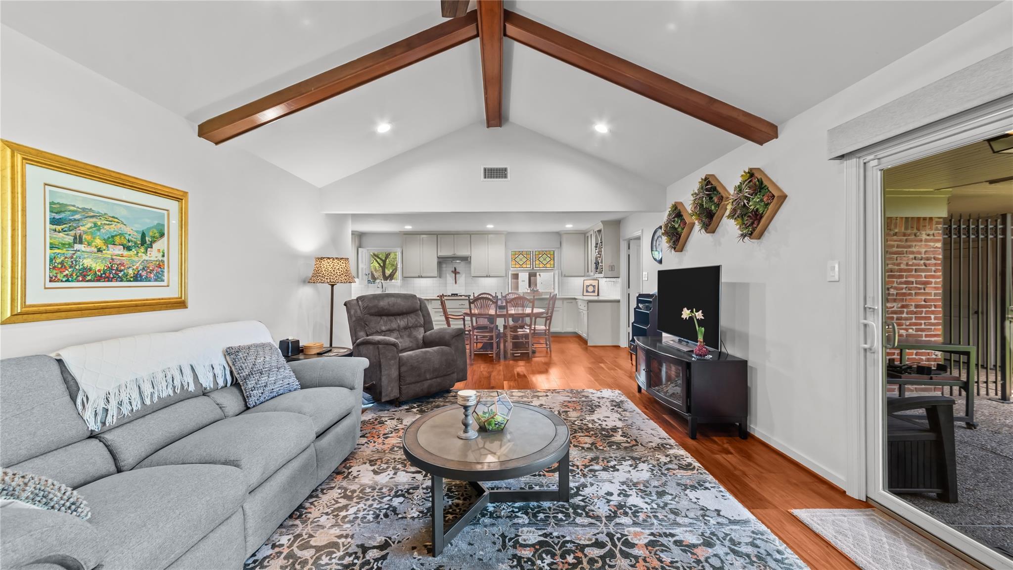 5222 N Braeswood Boulevard