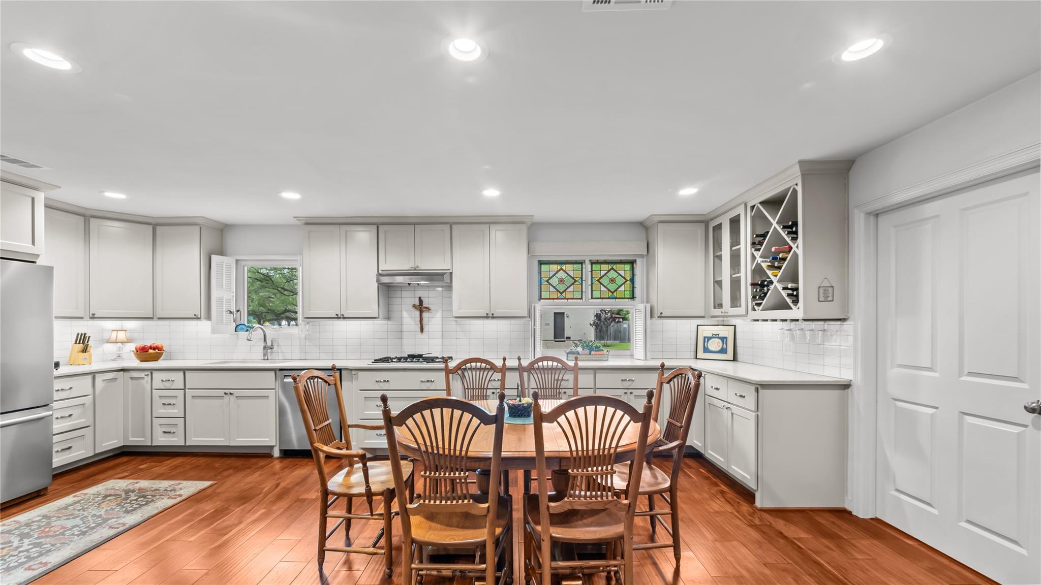 5222 N Braeswood Boulevard