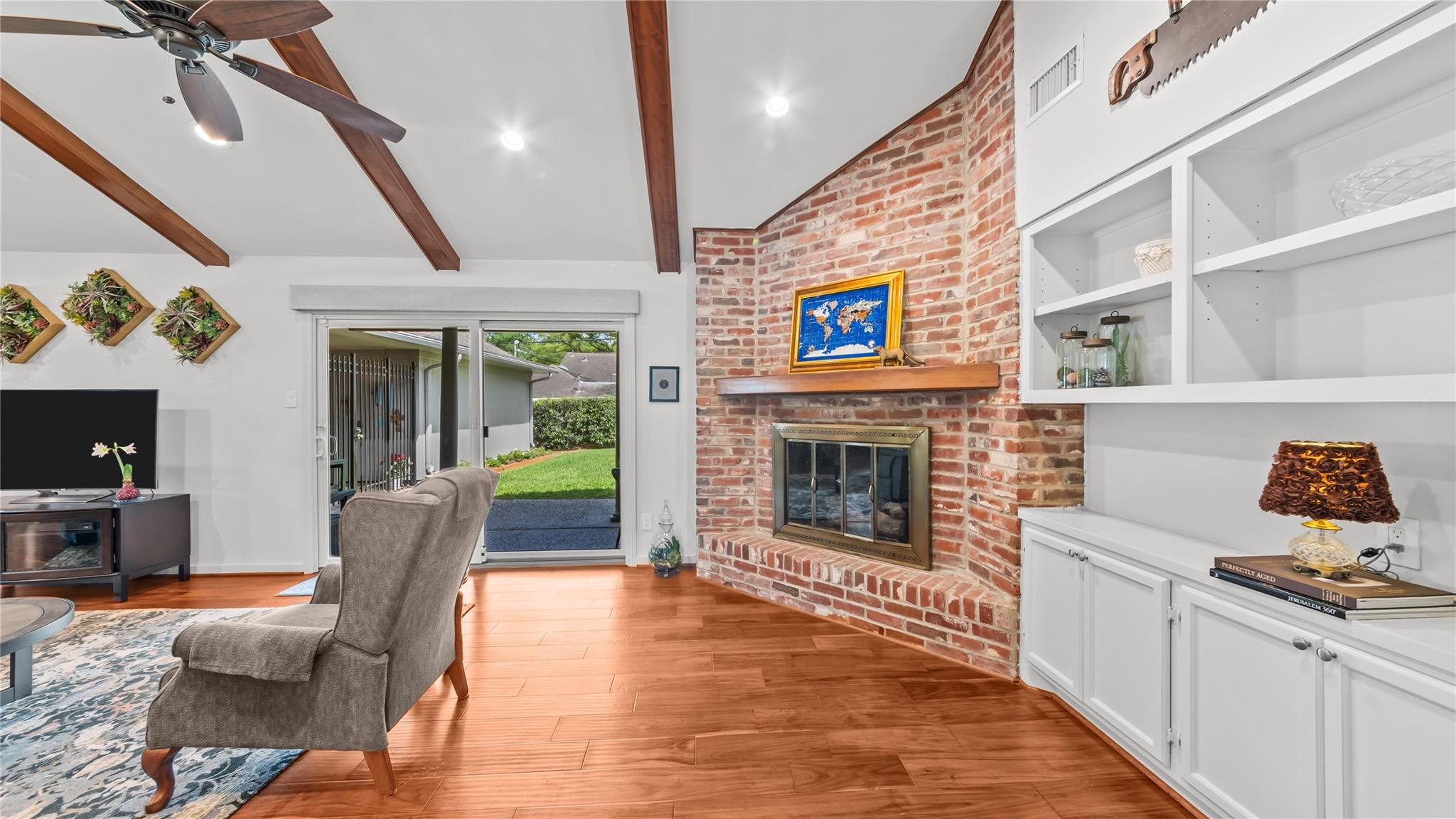 5222 N Braeswood Boulevard