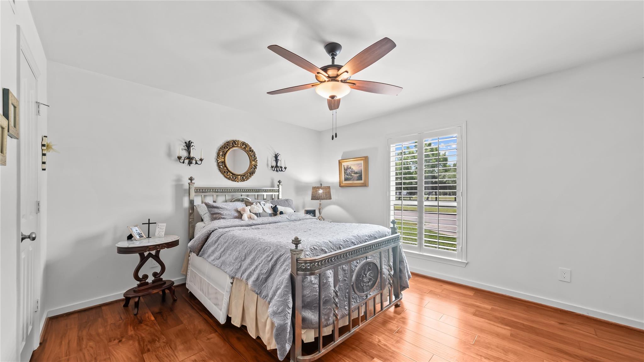 5222 N Braeswood Boulevard