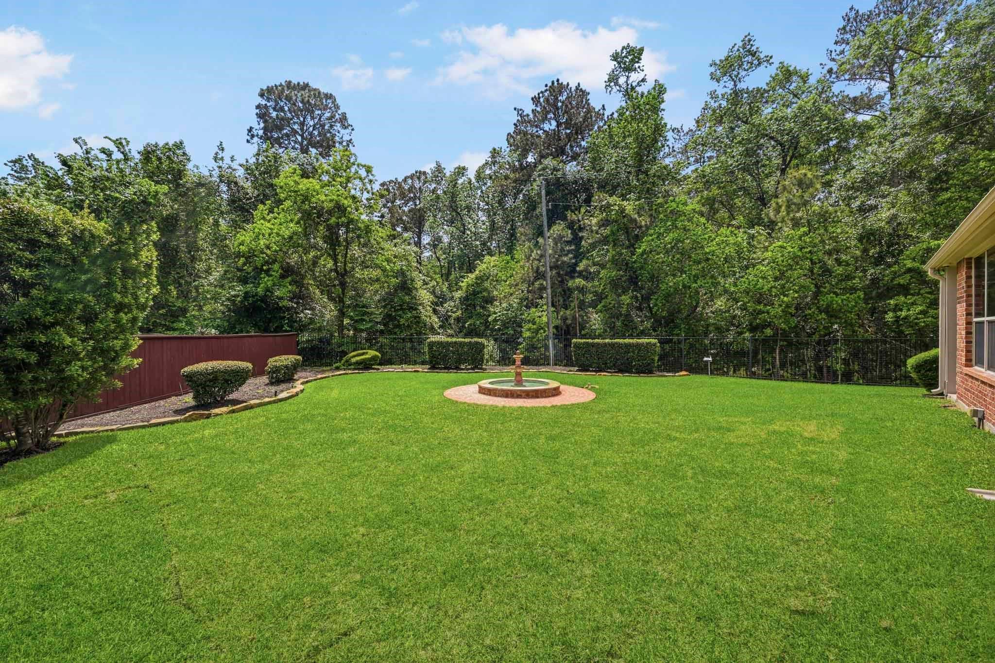 11 Golden Floral Court