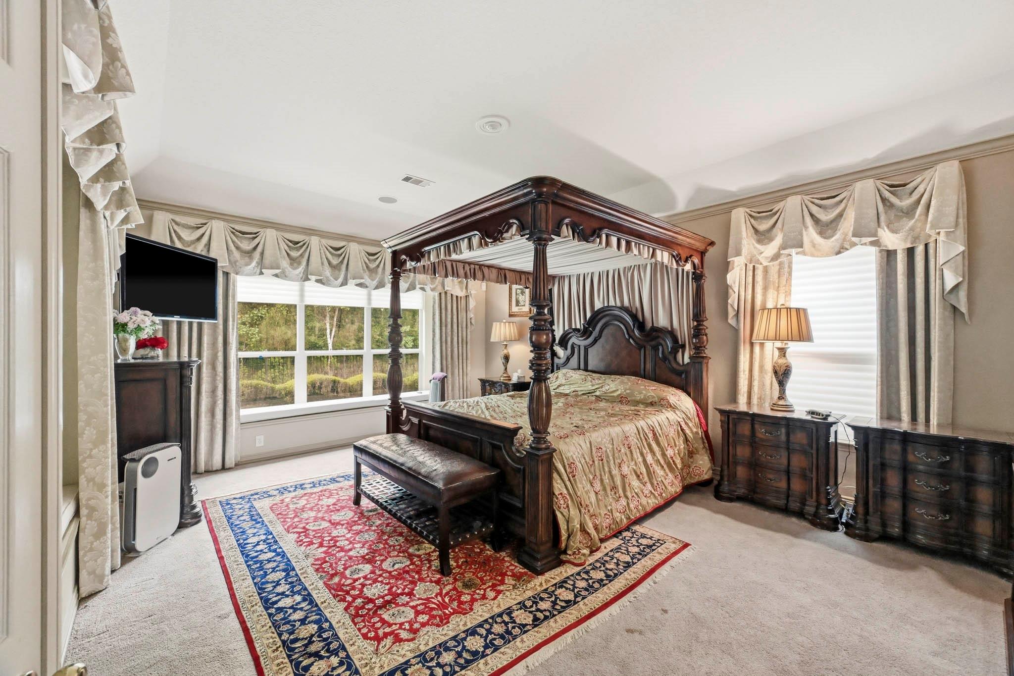 11 Golden Floral Court