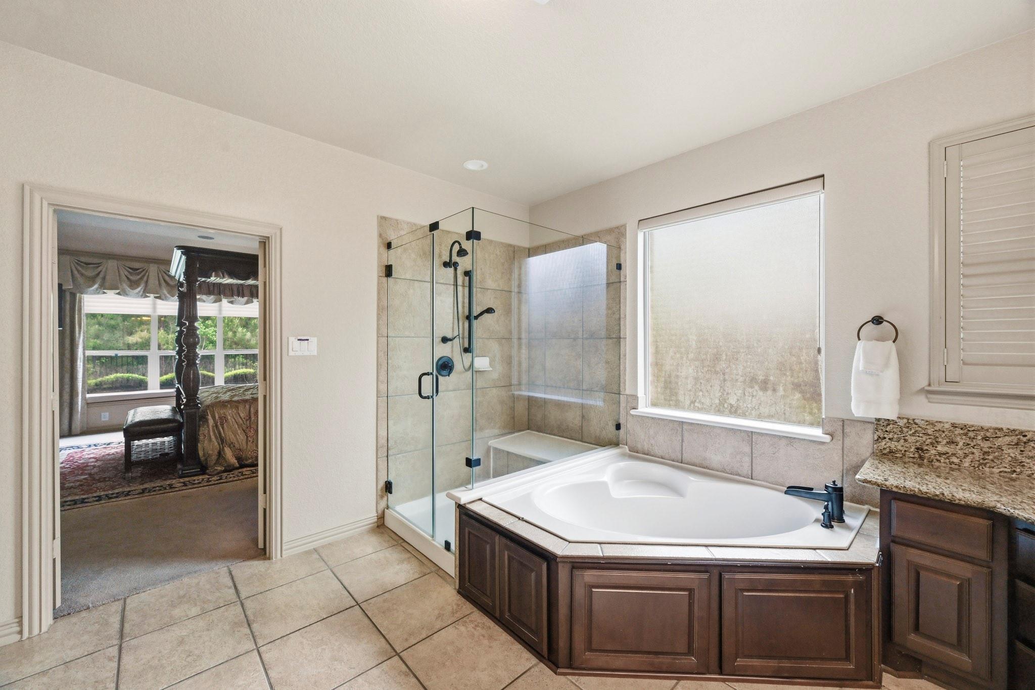 11 Golden Floral Court