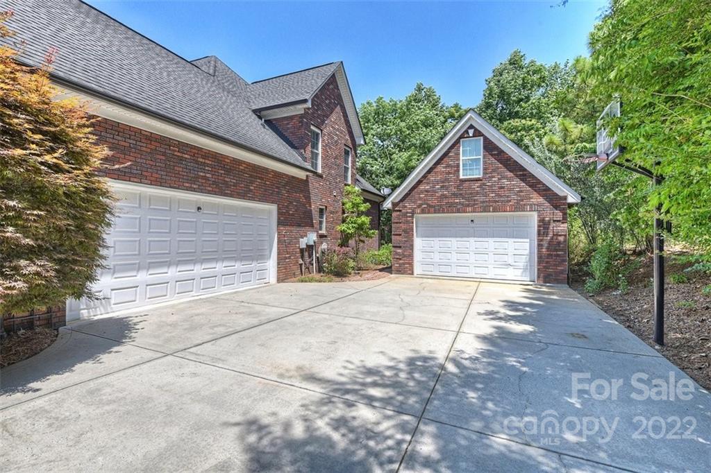 1618 Morrison Road