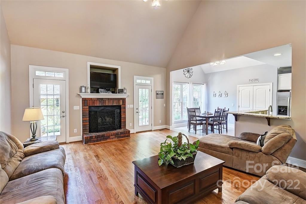 1618 Morrison Road