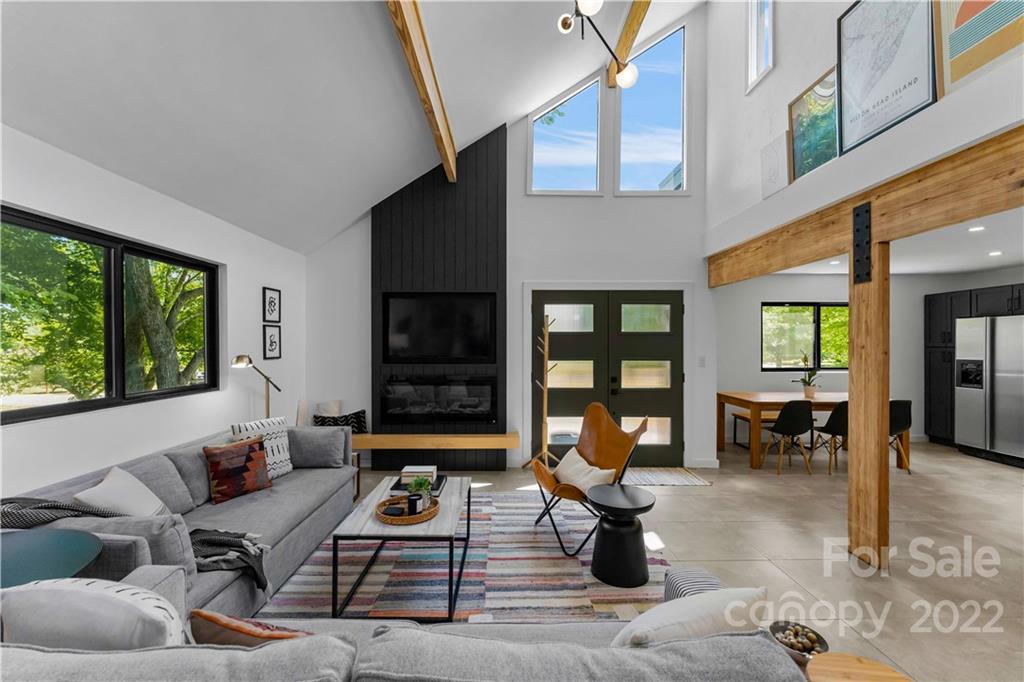 192 Castaway Trail