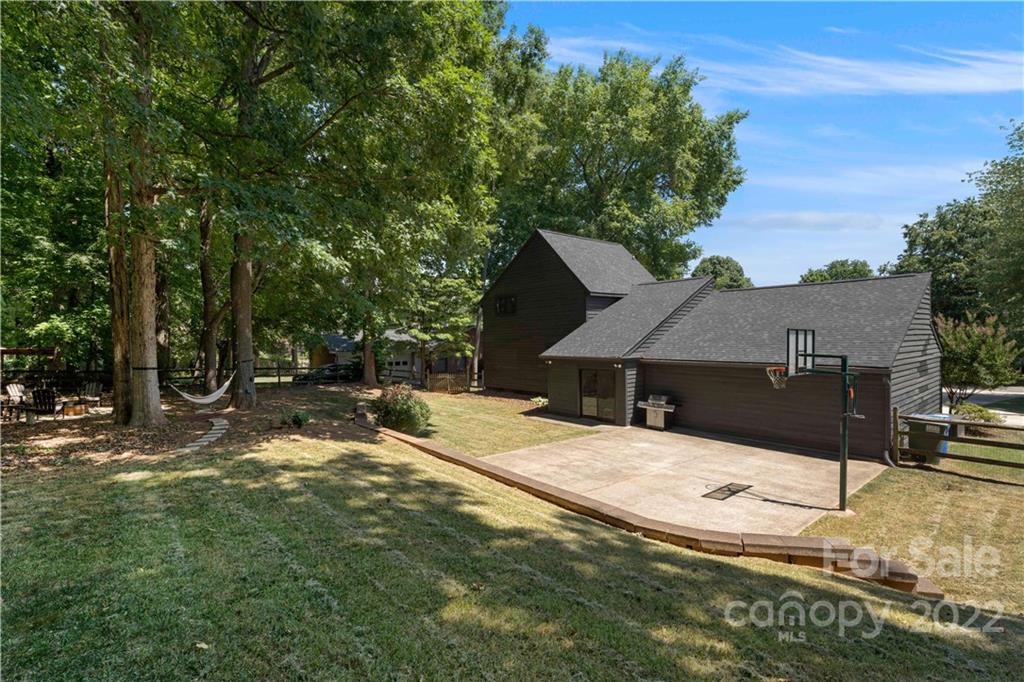 192 Castaway Trail