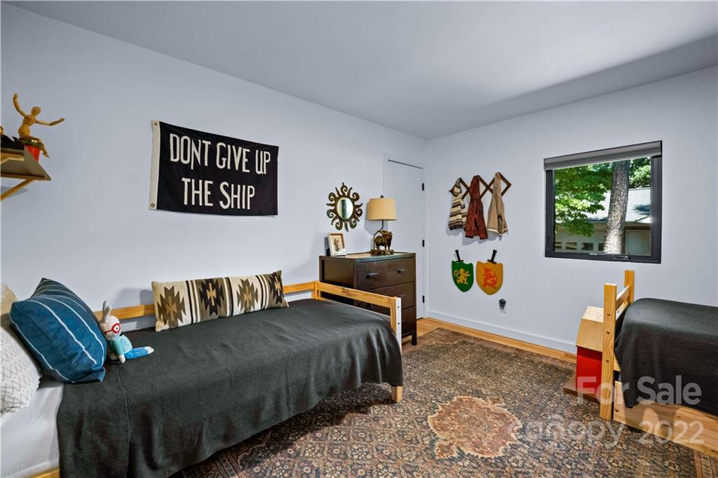192 Castaway Trail