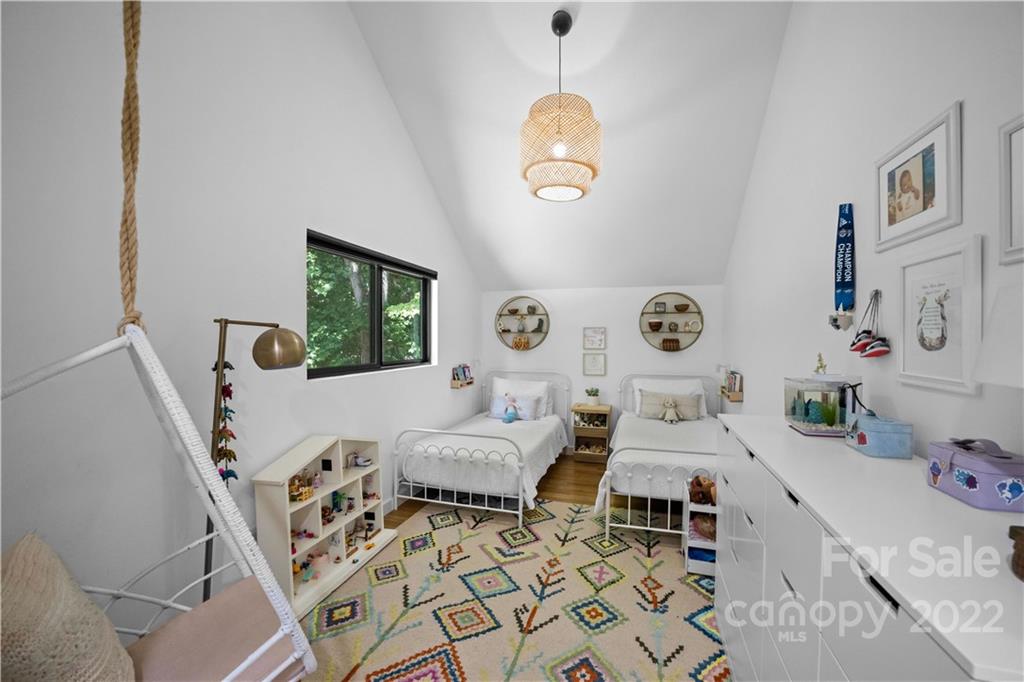 192 Castaway Trail