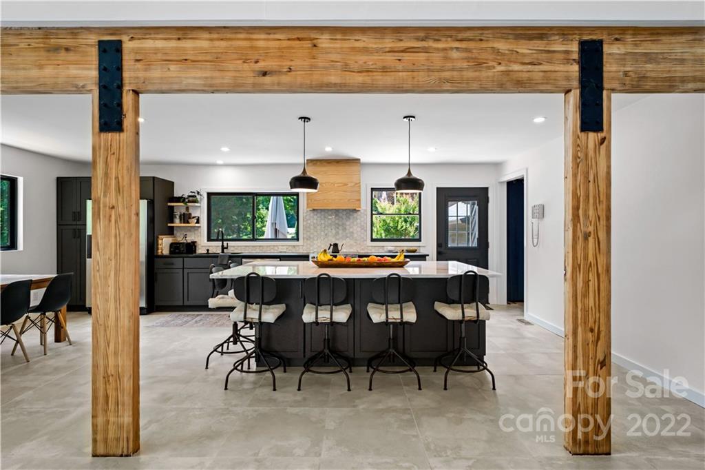 192 Castaway Trail