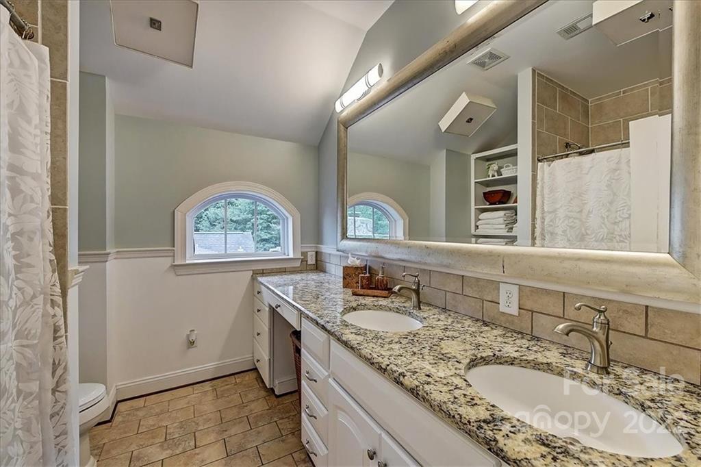 1277 Fern Hill Road