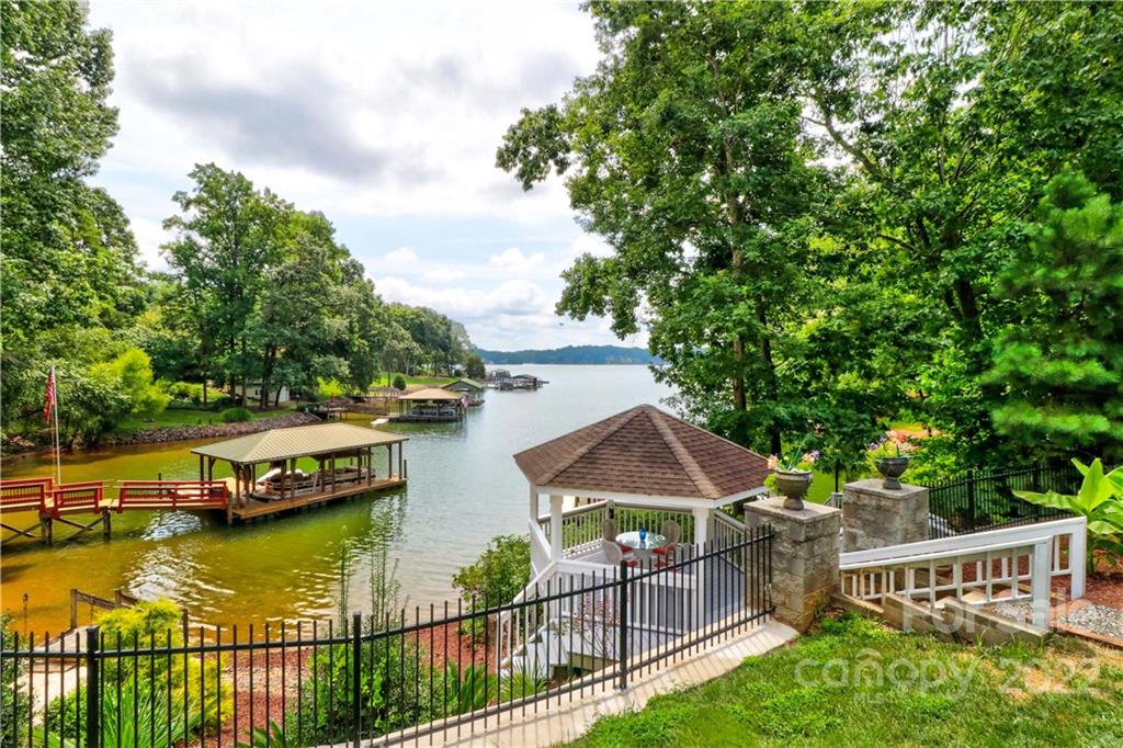 1277 Fern Hill Road