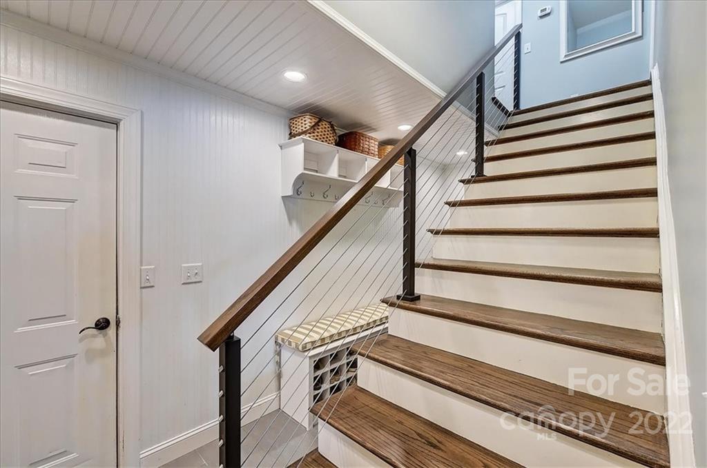 1277 Fern Hill Road