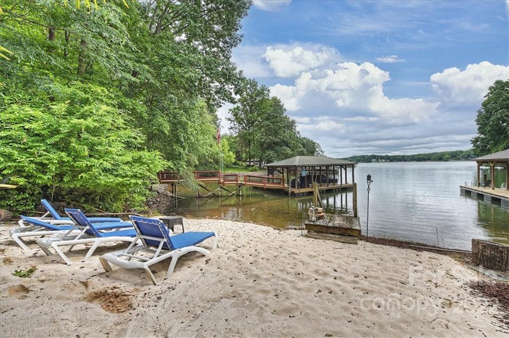 1277 Fern Hill Road