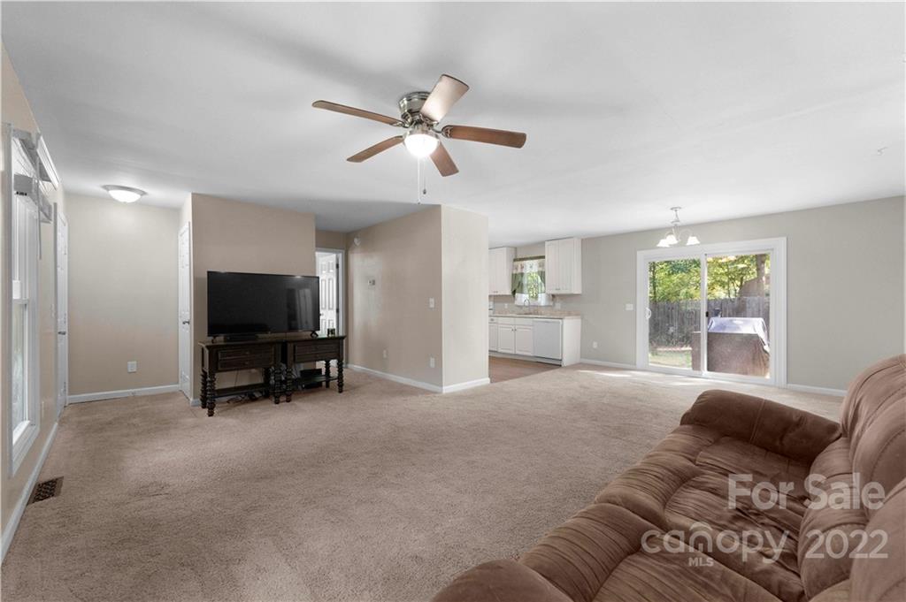 106 Brookridge Lane