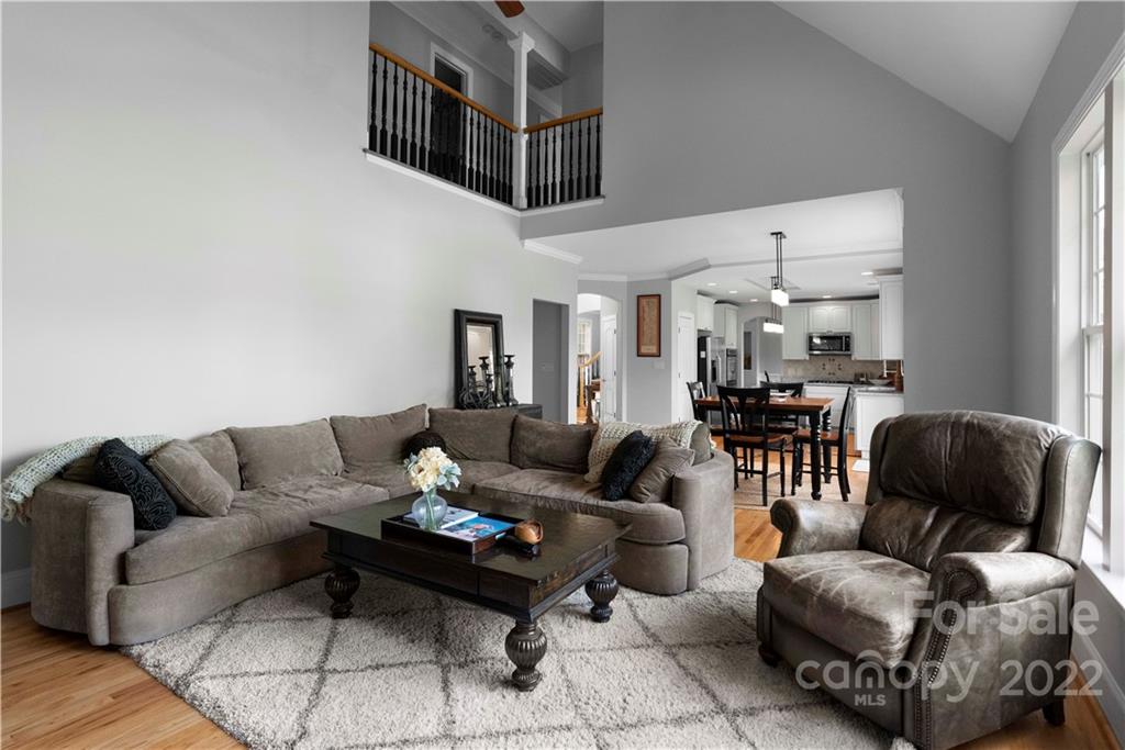 207 Castles Gate Drive