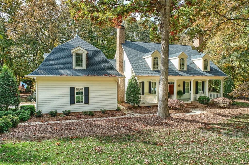 170 Old Post Road