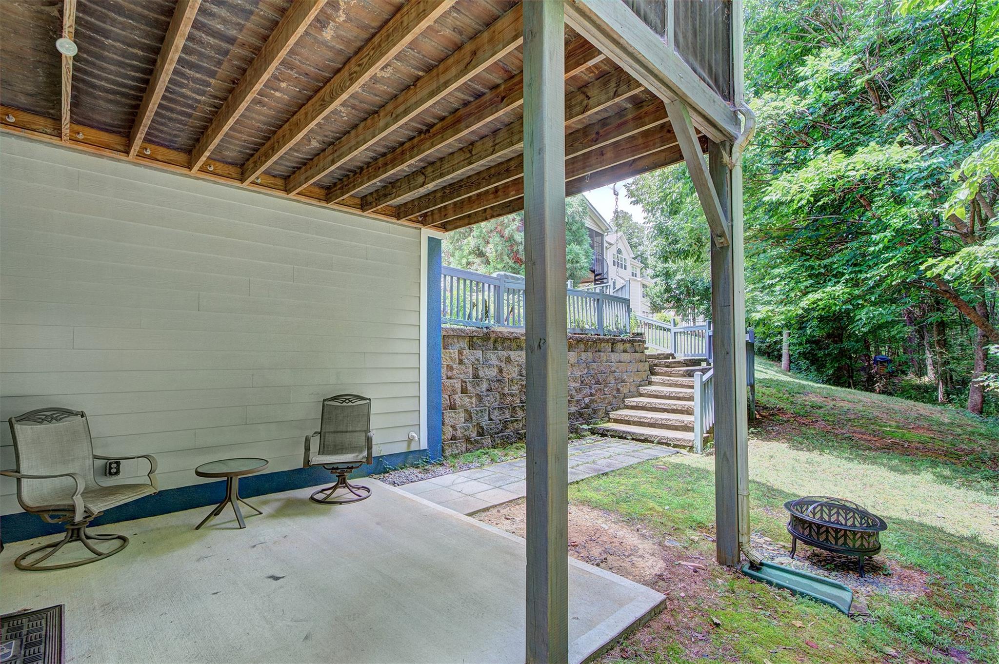 1261 Brough Hall Drive