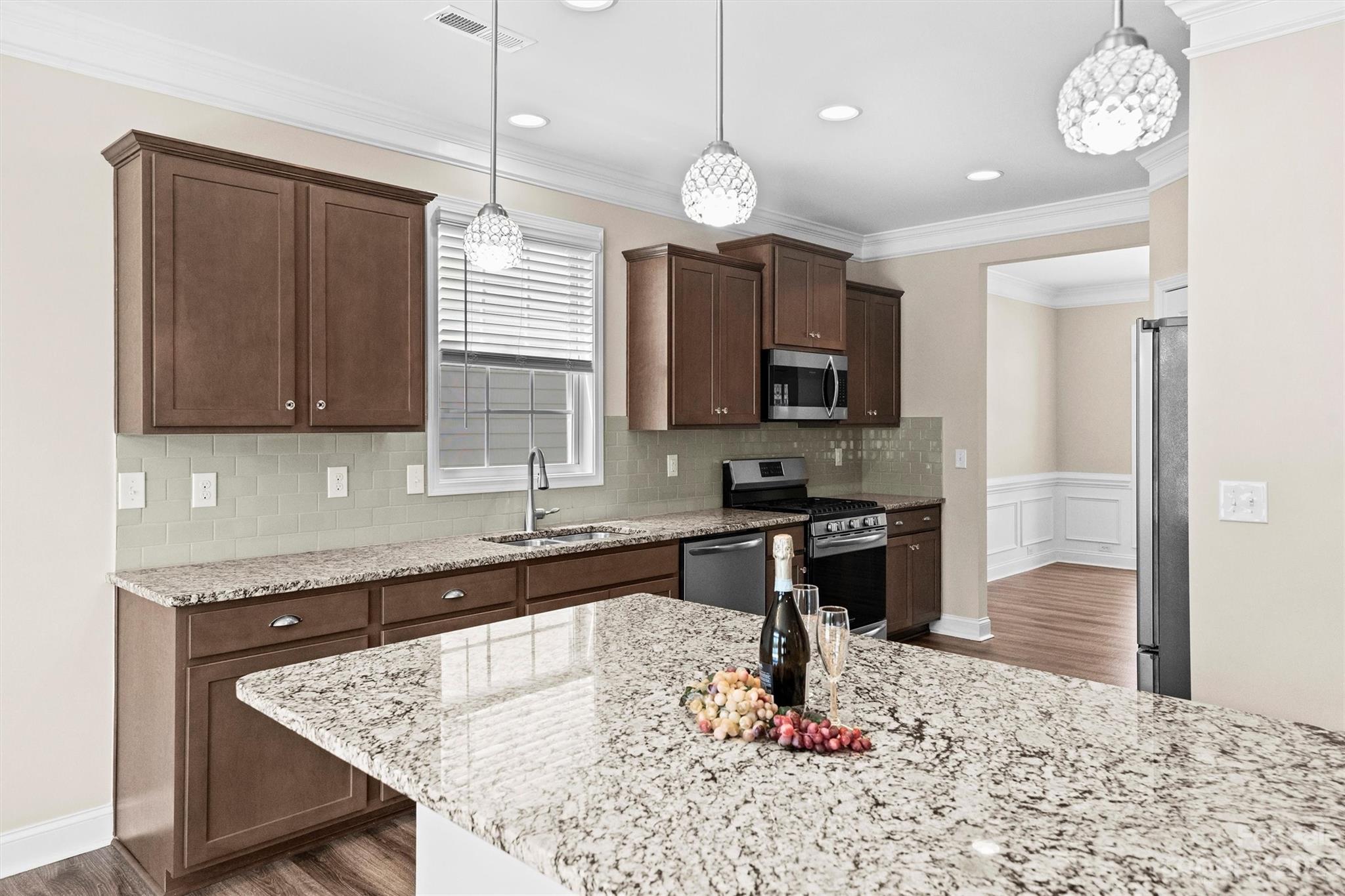113 W Americana Drive
