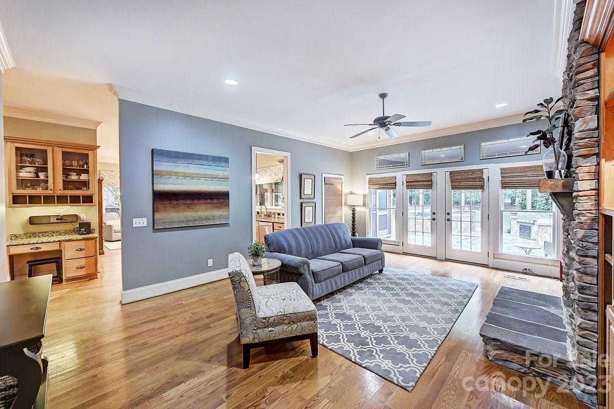 108 Dunn Ross Court