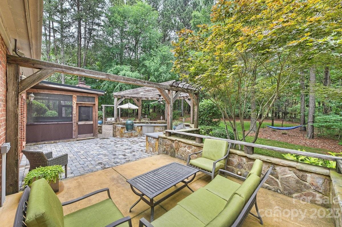 108 Dunn Ross Court