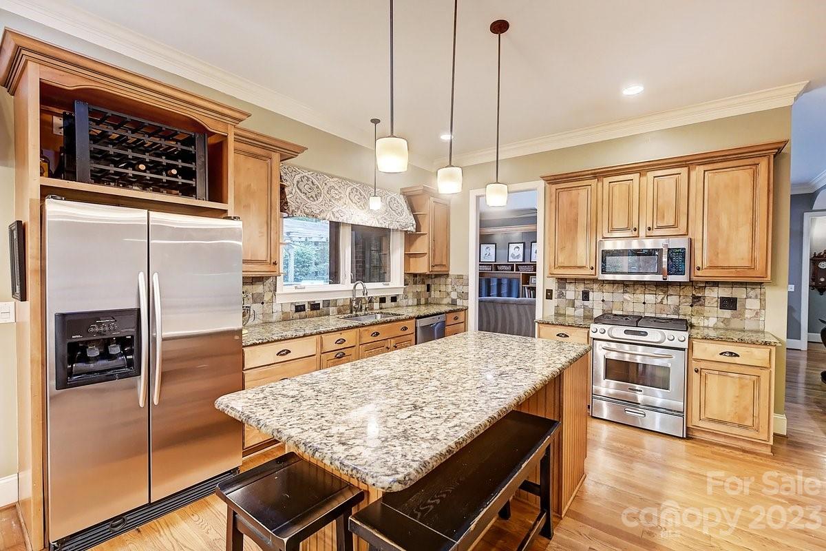 108 Dunn Ross Court