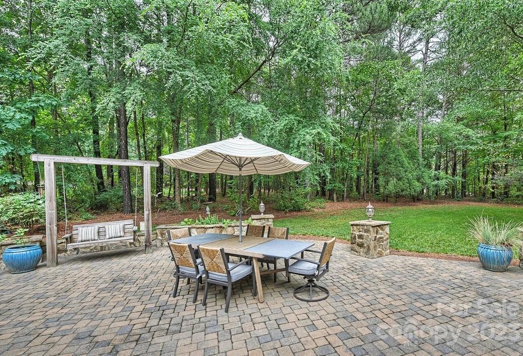 108 Dunn Ross Court