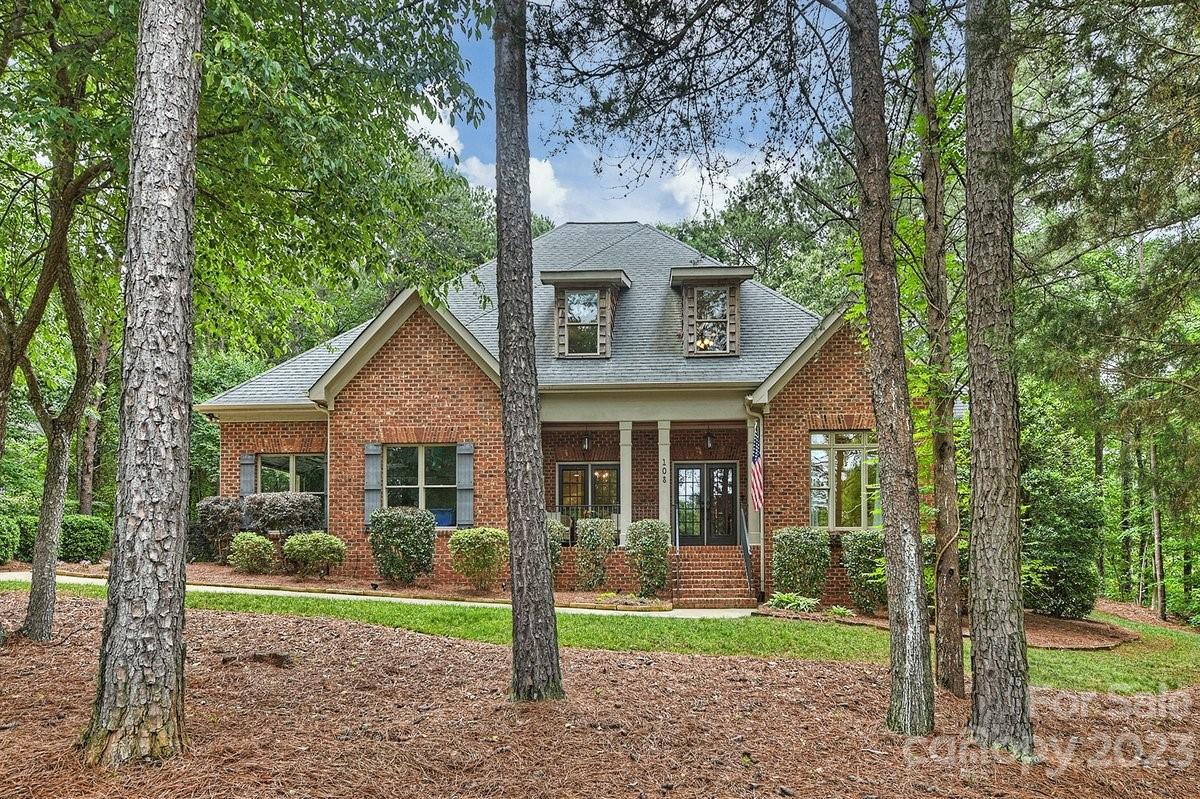 108 Dunn Ross Court