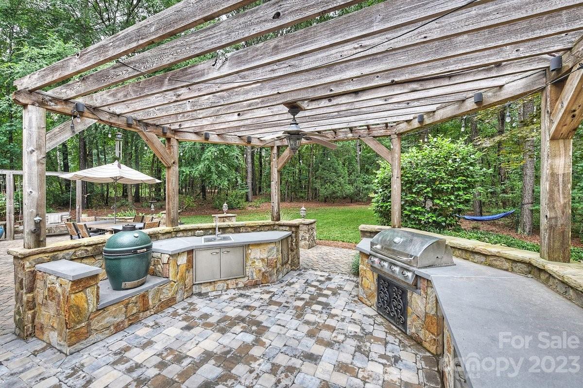 108 Dunn Ross Court