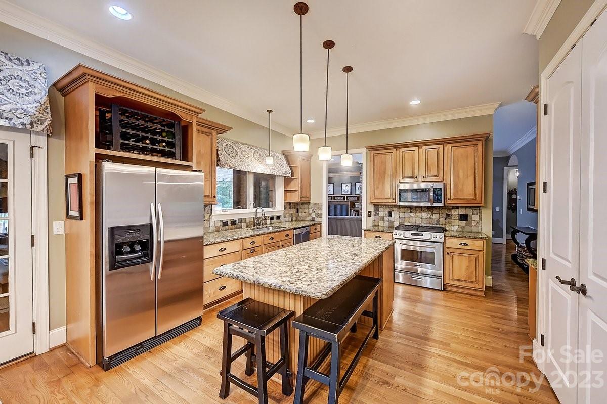 108 Dunn Ross Court