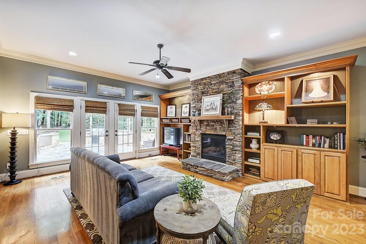 108 Dunn Ross Court