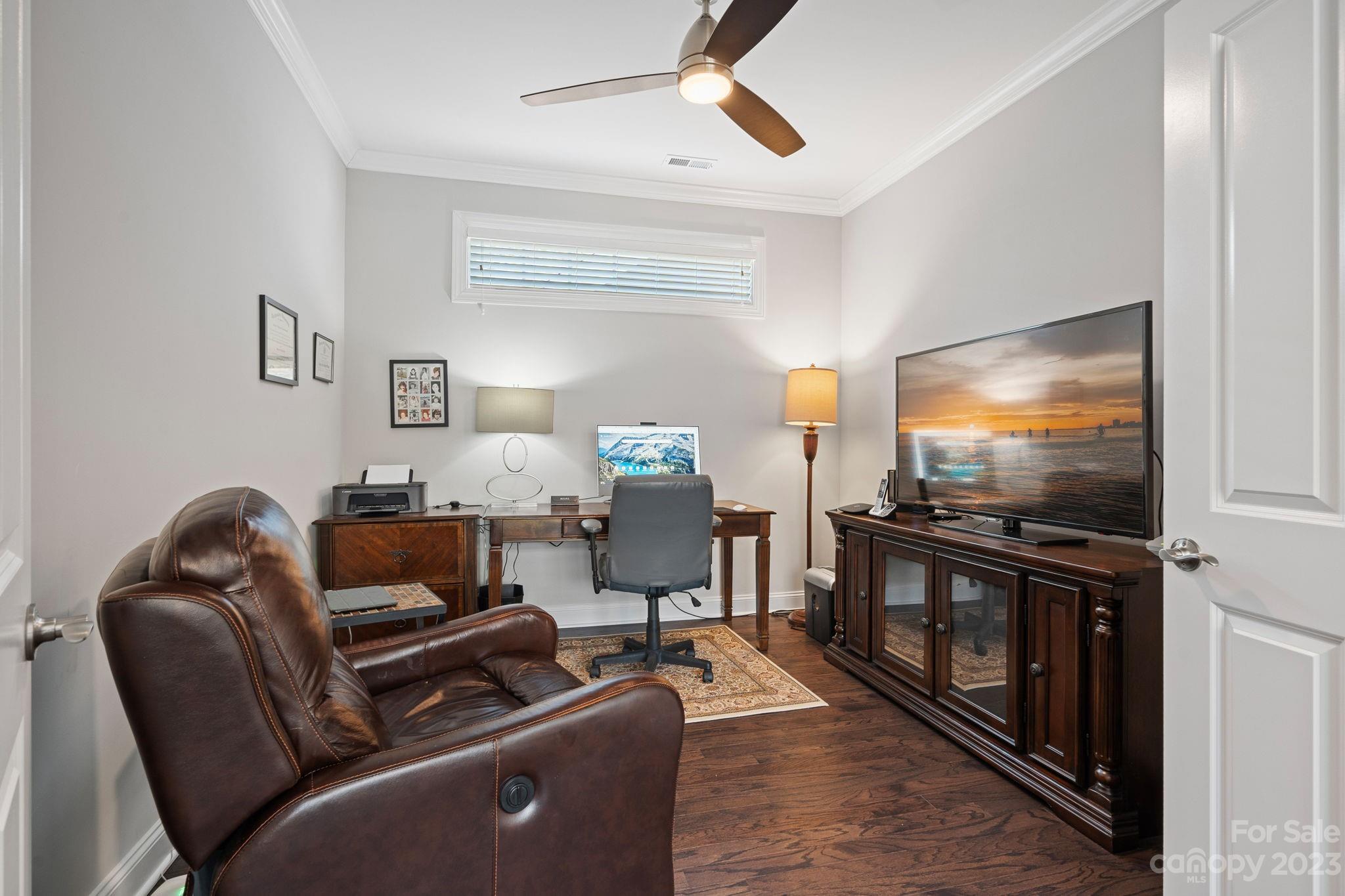 137 Valleymist Lane