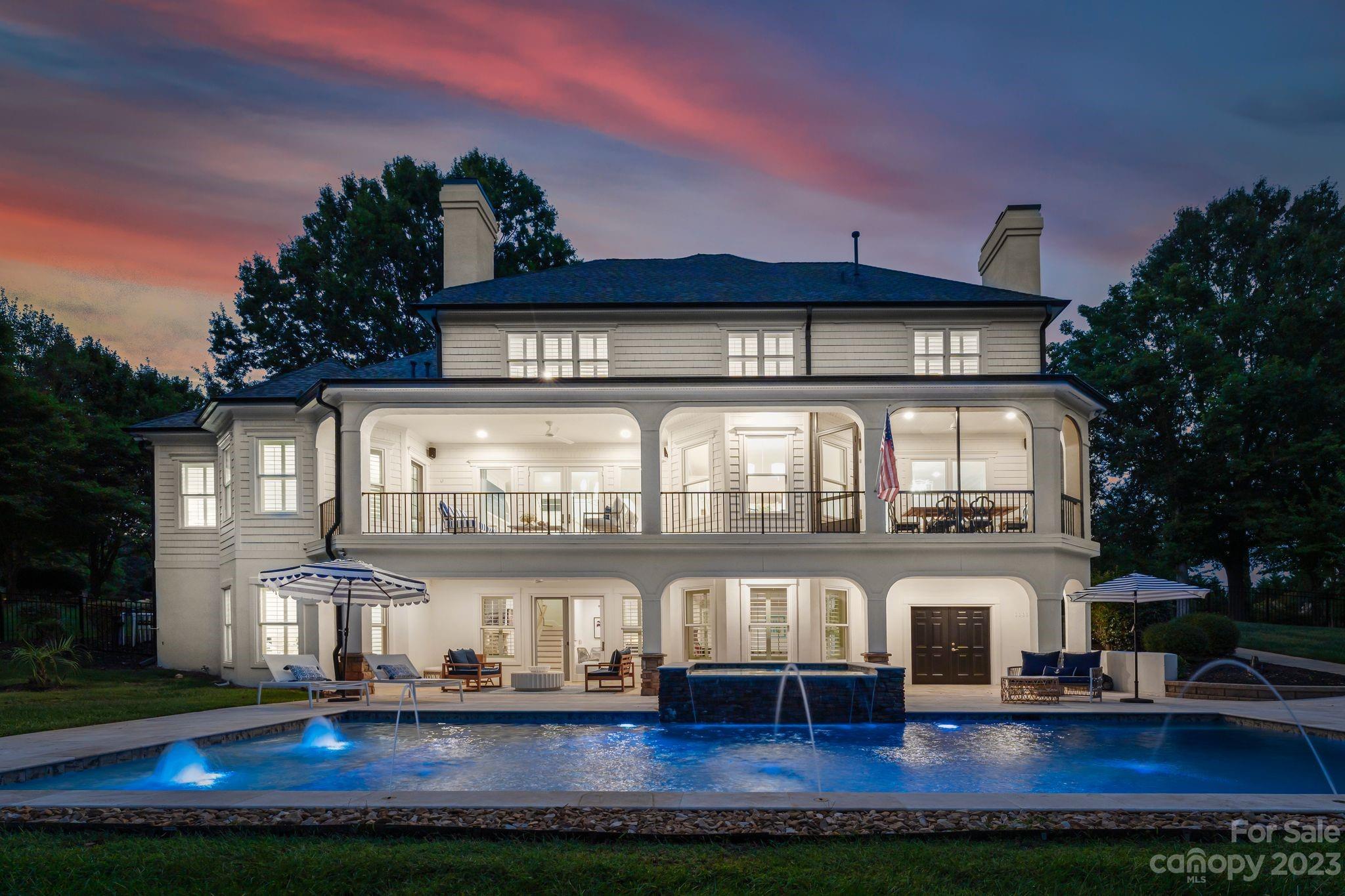 200 Cape Cod Way