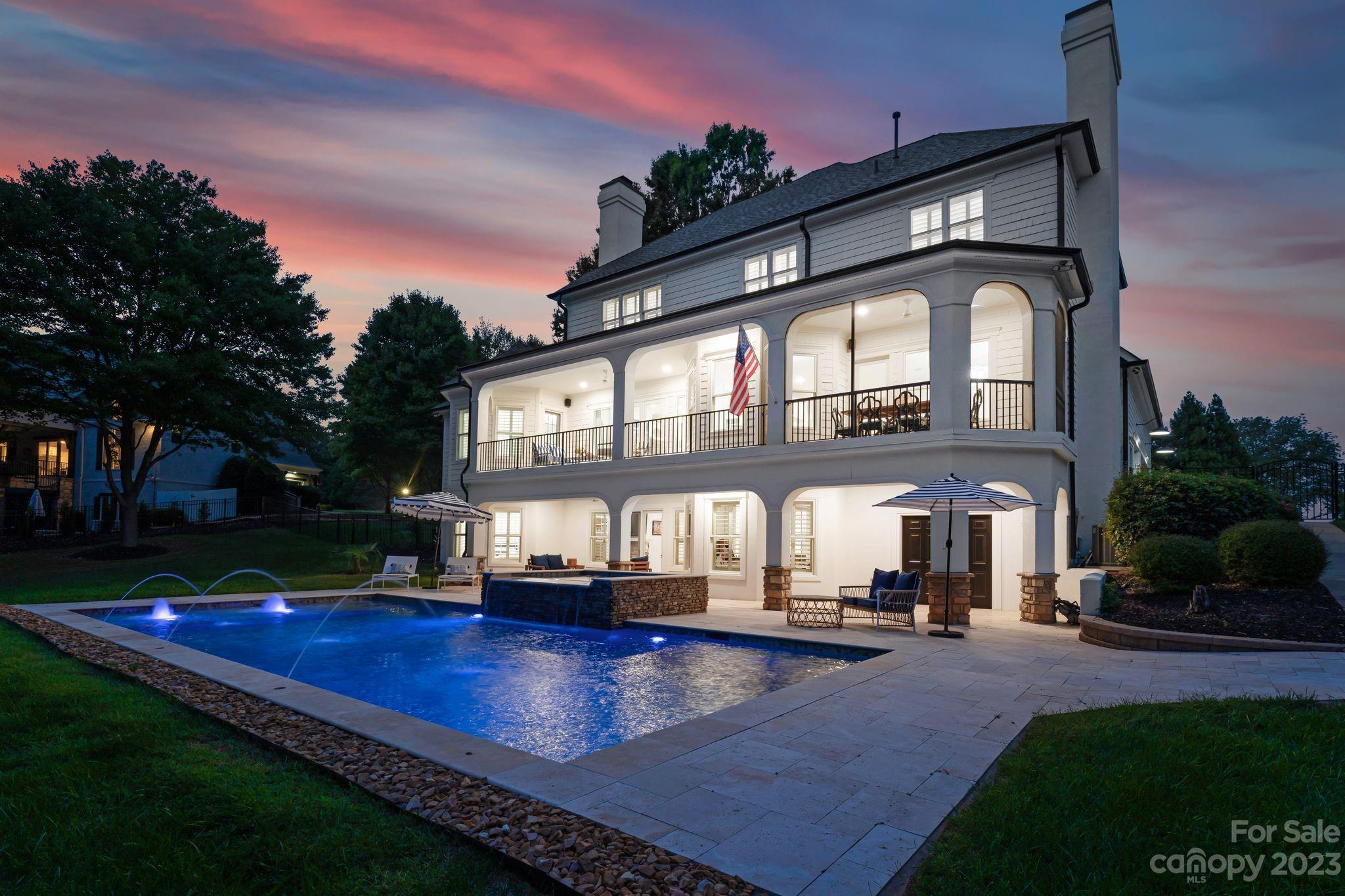 200 Cape Cod Way