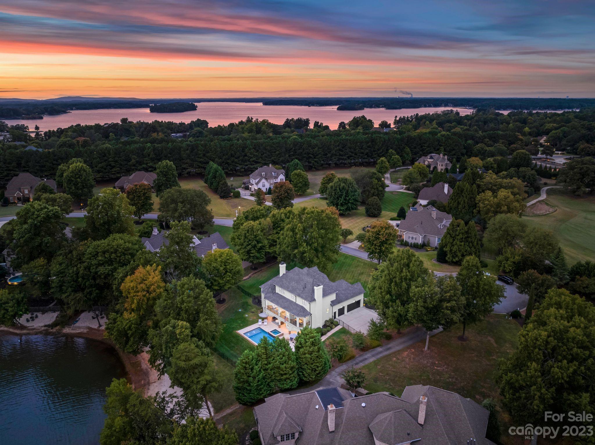 200 Cape Cod Way