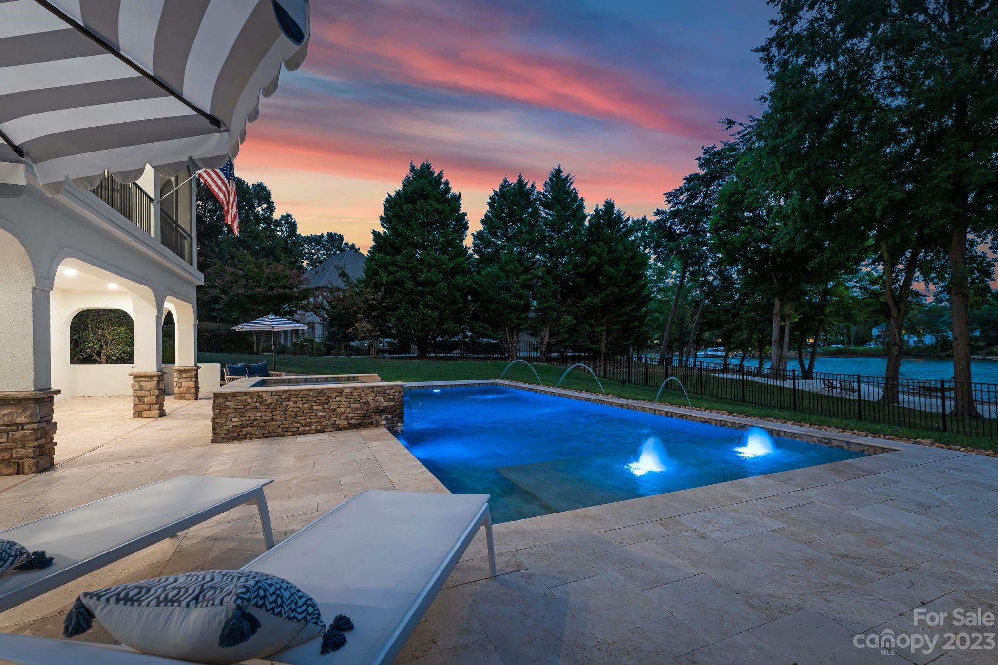 200 Cape Cod Way