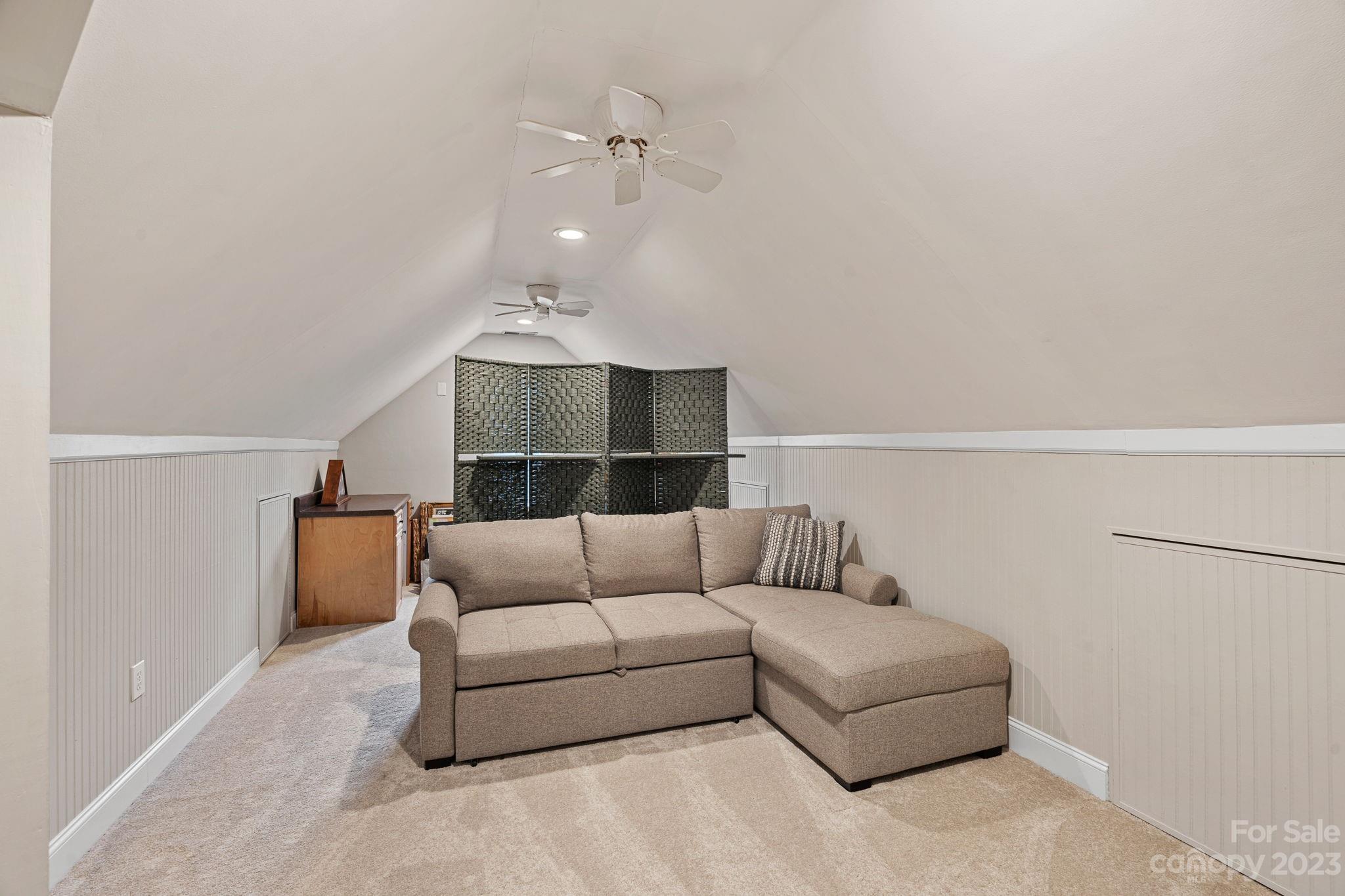 122 Dobbin Lane
