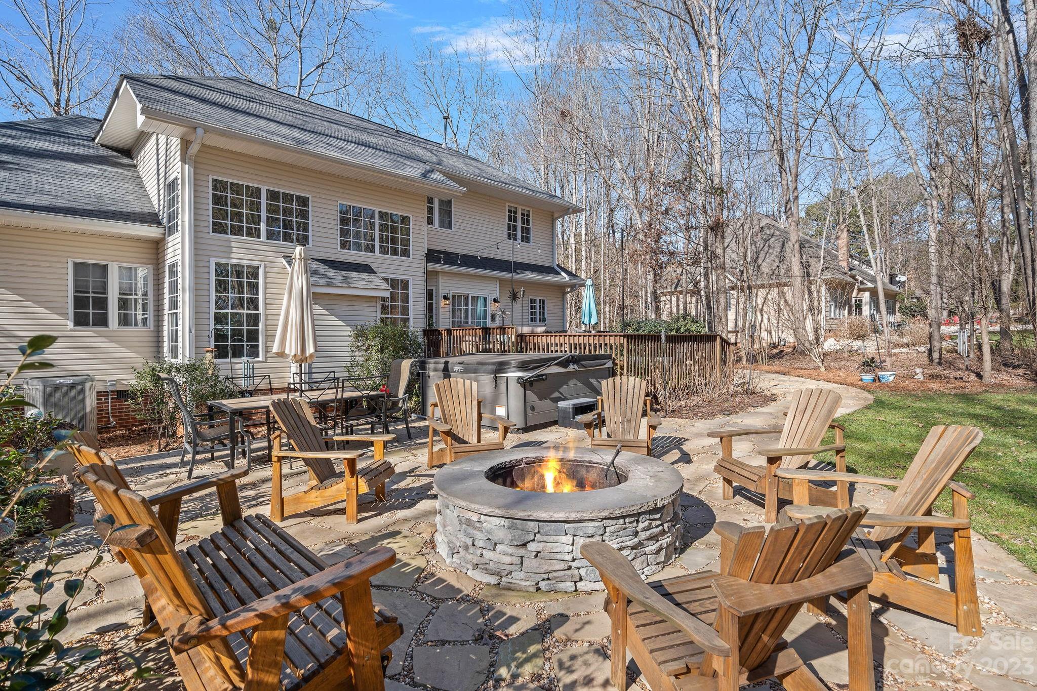 122 Dobbin Lane