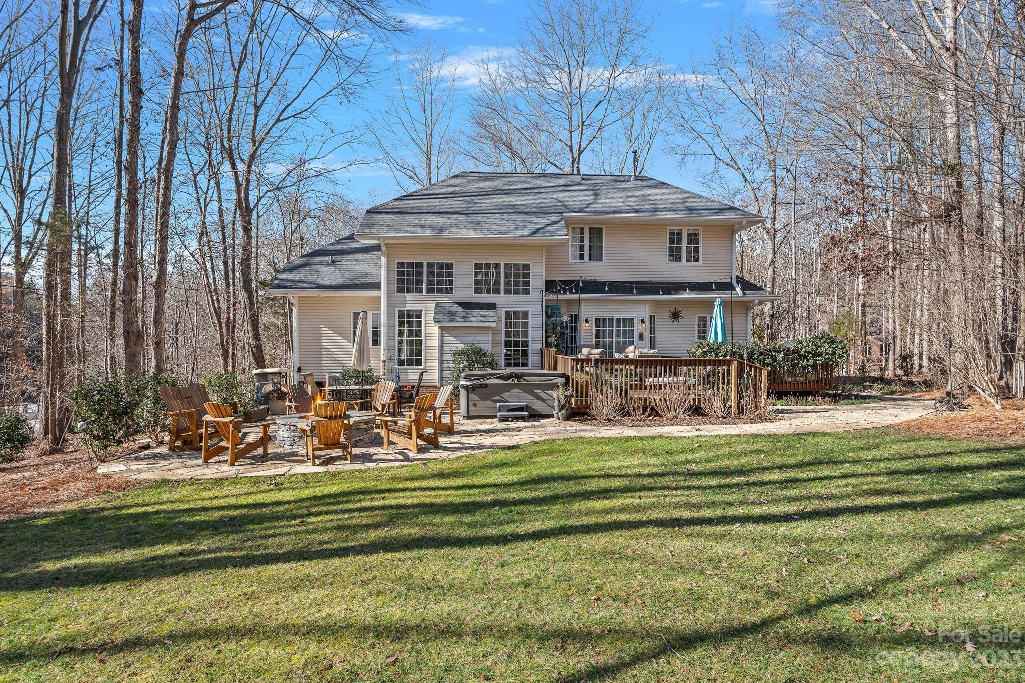 122 Dobbin Lane