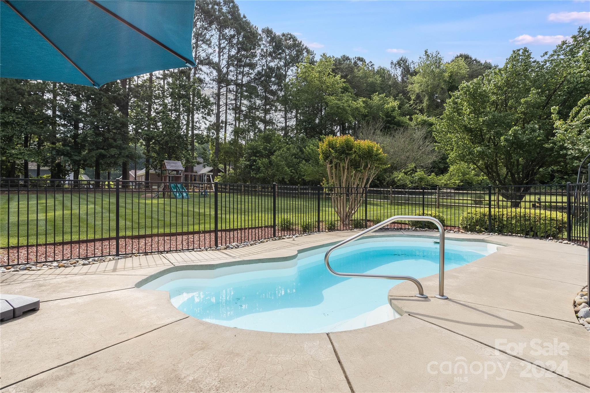 121 Henry Lane Unit: 7