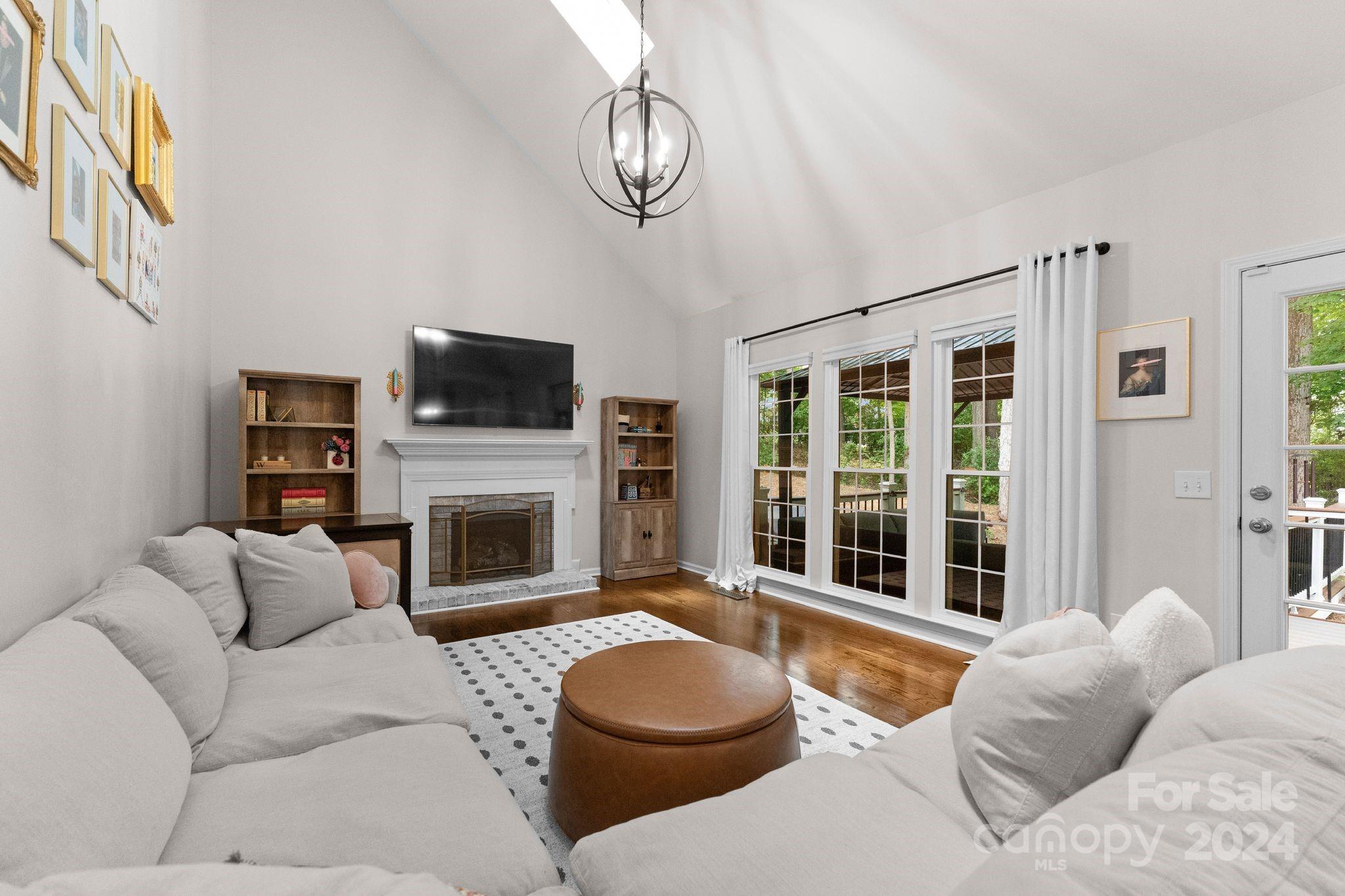 9049 Salford Court