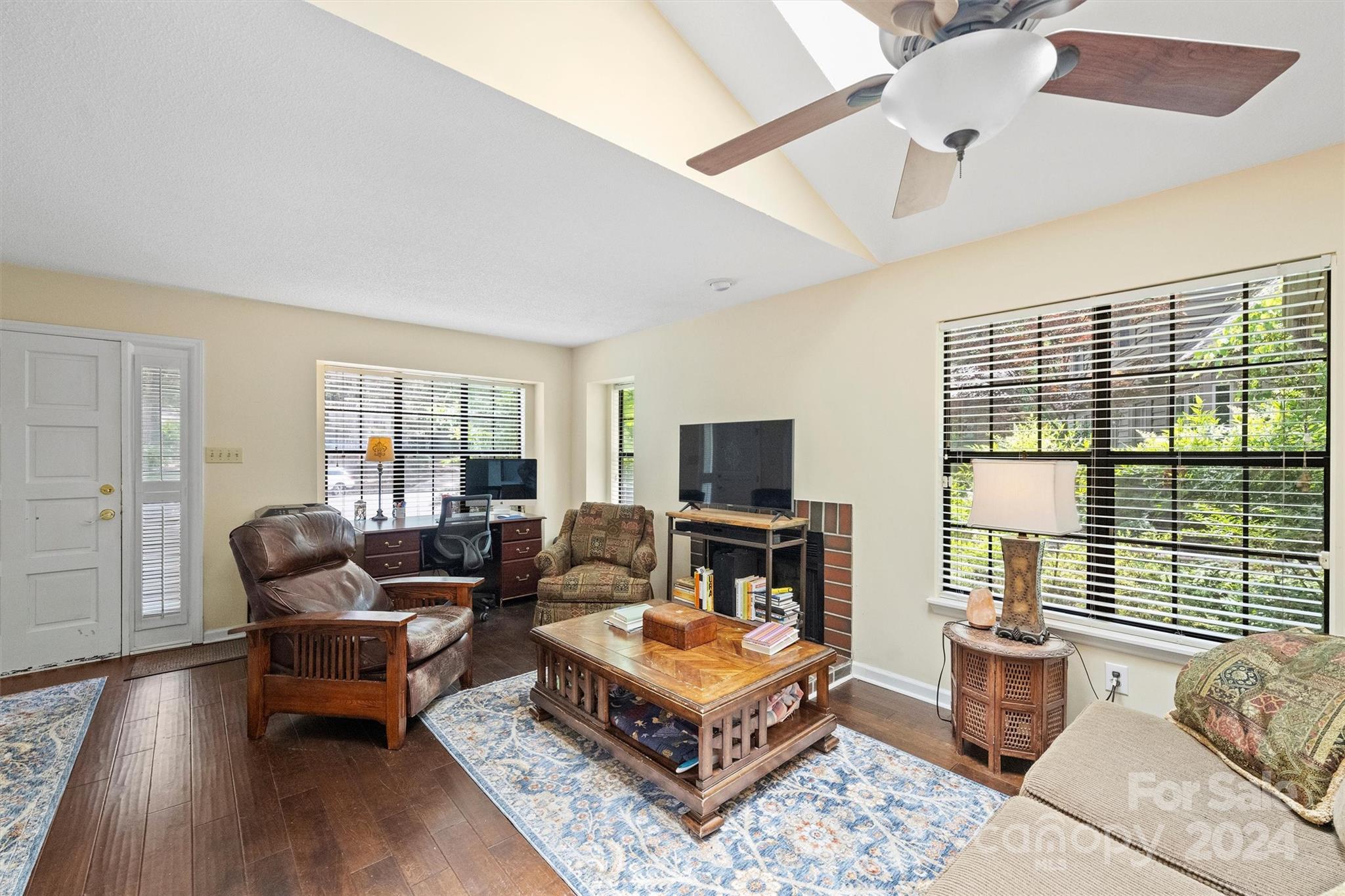 340 Jib Court