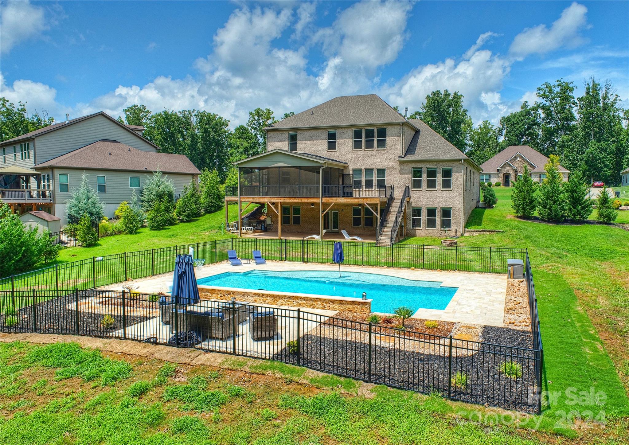 151 & 143 Campanile Drive